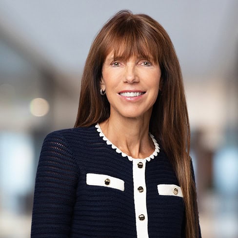 Kay Schwartz headshot.